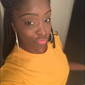 Meet your Posher, Cherilyn